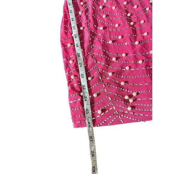 Women's Bodycon Super Pearly Pink Lace Dress - Picture 4 of 7